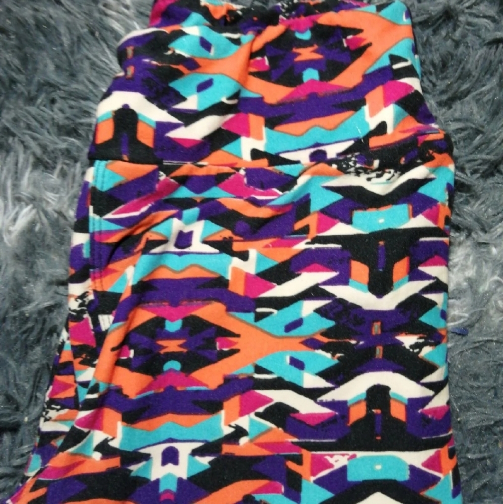 New OS lularoe leggings